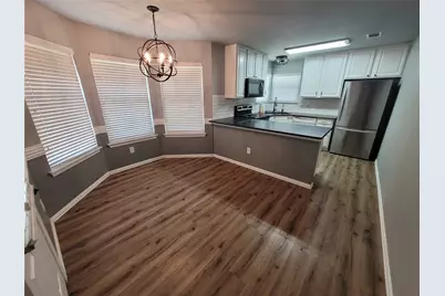 205 Willow Creek Drive, Weatherford, TX 76085 - Photo 4