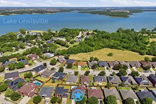 221 Flatwood Dr, Little Elm, TX 75068 - Photo 2
