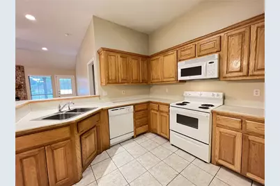 788 Robin Court, Springtown, TX 76082 - Photo 8