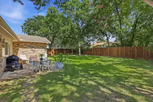 3800 Aspenwood Dr, Bedford, TX 76021 - Photo 36