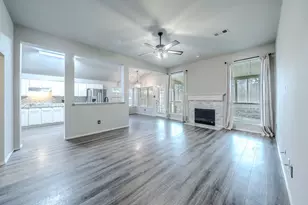 7105 Stephanie Ct, North Richland Hills, TX 76182 - Photo 2