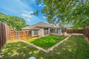 7105 Stephanie Ct, North Richland Hills, TX 76182 - Photo 24