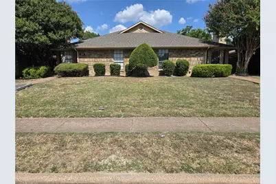 11912 Garden Terrace Drive, Dallas, TX 75243 - Photo 2