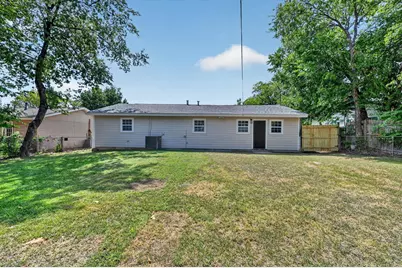 1022 Denton Drive, Euless, TX 76039 - Photo 30