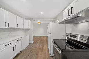 1022 Denton Dr, Euless, TX 76039 - Photo 16