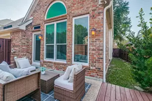8605 Wellington Point Dr, Irving, TX 75063 - Photo 28