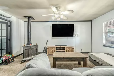310 Jagoe Street, Krum, TX 76249 - Photo 4