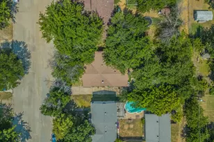 310 Jagoe St, Krum, TX 76249 - Photo 26