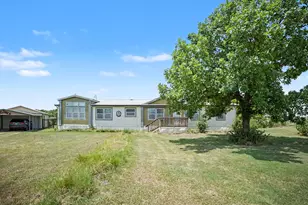 220 Barker Rd, Ennis, TX 75119 - Photo 2