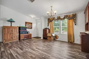 220 Barker Rd, Ennis, TX 75119 - Photo 6