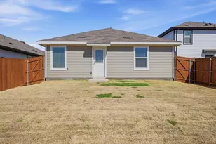4129 Woodhill Bnd Dr, Fort Worth, TX 76036 - Photo 18