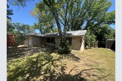 14048 Stardust Lane, Farmers Branch, TX 75234 - Photo 2