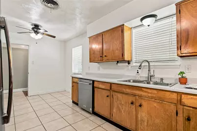 2507 N Shannon Street, Sherman, TX 75092 - Photo 10