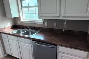 453 Strata Dr, Denton, TX 76201 - Photo 12