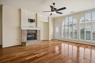7710 Sweetgum Dr, Irving, TX 75063 - Photo 20