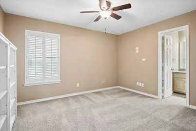 7710 Sweetgum Drive, Irving, TX 75063 - Photo 30