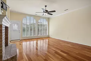 7710 Sweetgum Dr, Irving, TX 75063 - Photo 22