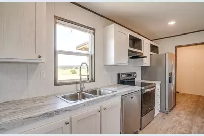 21 Kenzi Drive, Mineral Wells, TX 76067 - Photo 2