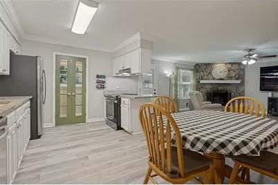 3217 Meadow Wood Lane, Bedford, TX 76021 - Photo 12