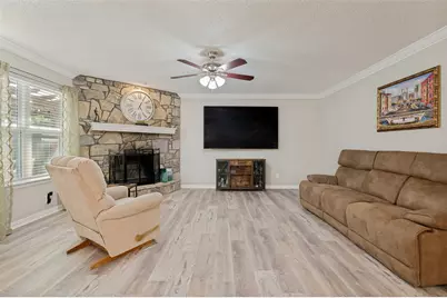 3217 Meadow Wood Lane, Bedford, TX 76021 - Photo 4