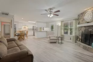 3217 Meadow Wood Ln, Bedford, TX 76021 - Photo 6