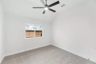 2315 Legacy Oaks Ln, Bedford, TX 76021 - Photo 22