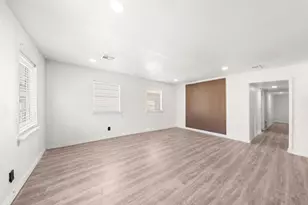 7923 S Nassau Cir, Dallas, TX 75217 - Photo 18