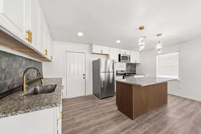 7923 S Nassau Circle, Dallas, TX 75217 - Photo 6