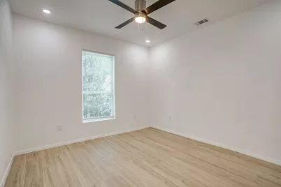 2214 Pearl Avenue, Fort Worth, TX 76164 - Photo 18