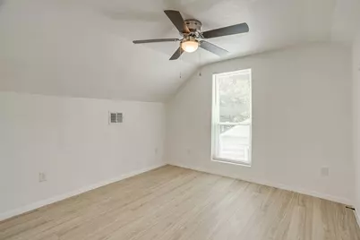 2214 Pearl Avenue, Fort Worth, TX 76164 - Photo 12