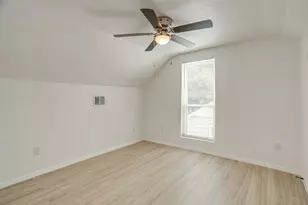 2214 Pearl Ave, Fort Worth, TX 76164 - Photo 12