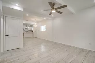 2214 Pearl Ave, Fort Worth, TX 76164 - Photo 4