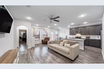 121 Willowbend Loop, Mabank, TX 75147 - Photo 8