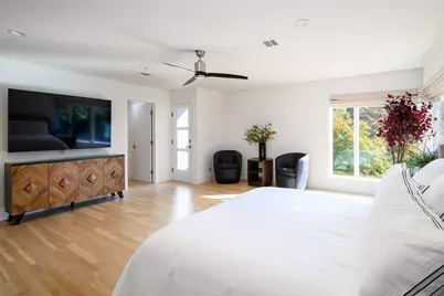 4610 Christopher Place, Dallas, TX 75204 - Photo 16