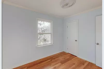 700 Broadway Avenue, Euless, TX 76040 - Photo 20