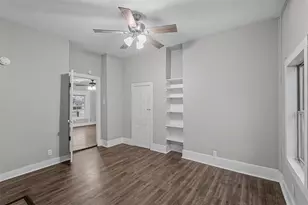 906 E Houston St, Sherman, TX 75092 - Photo 14