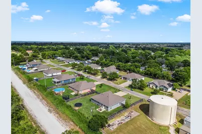 215 Greenbriar Street, Robinson, TX 76706 - Photo 36