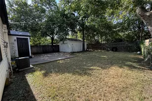 1506 Ruea Ave, Grand Prairie, TX 75050 - Photo 20