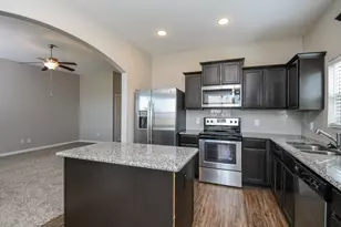 1536 Millennium Dr, Crowley, TX 76036 - Photo 6