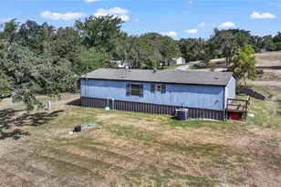 1933 Carter Rd, Springtown, TX 76082 - Photo 32