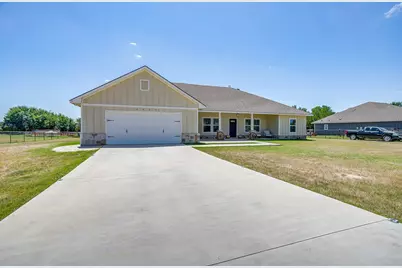 4930 Midway Road, Weatherford, TX 76085 - Photo 2