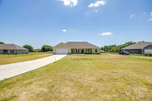 4930 Midway Rd, Weatherford, TX 76085 - Photo 1
