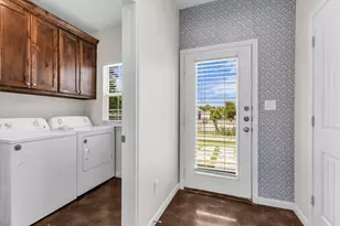 2225 S 2nd St, Waco, TX 76706 - Photo 16