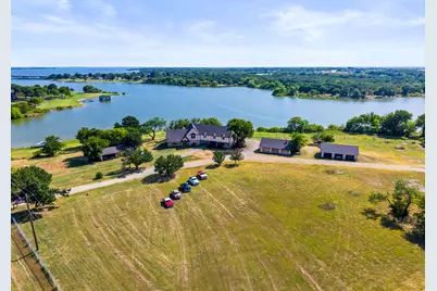 1113 Shahan Prairie Road, Little Elm, TX 75068 - Photo 4