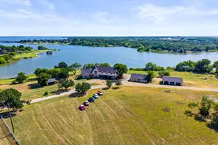 1113 Shahan Prairie Rd, Little Elm, TX 75068 - Photo 4