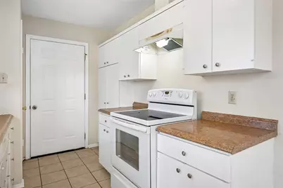 907 Greenbriar Lane, Richardson, TX 75080 - Photo 2