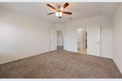 556 Declaration Way, Fate, TX 75189 - Photo 16