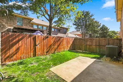 9878 Wake Bridge Drive, Frisco, TX 75035 - Photo 30