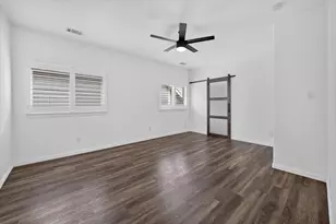 2208 Grizzly Run Ln, Euless, TX 76039 - Photo 12