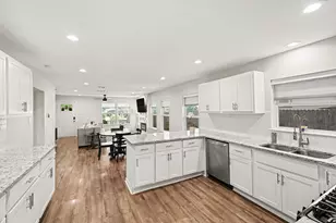 700 Cristler Ave, Dallas, TX 75223 - Photo 12